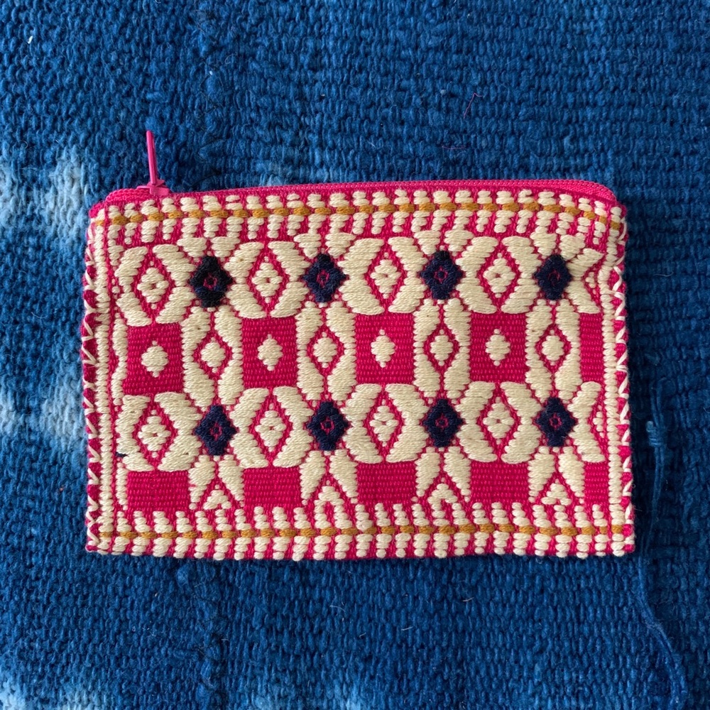 NEW! Handwoven Mexican Coinpurse